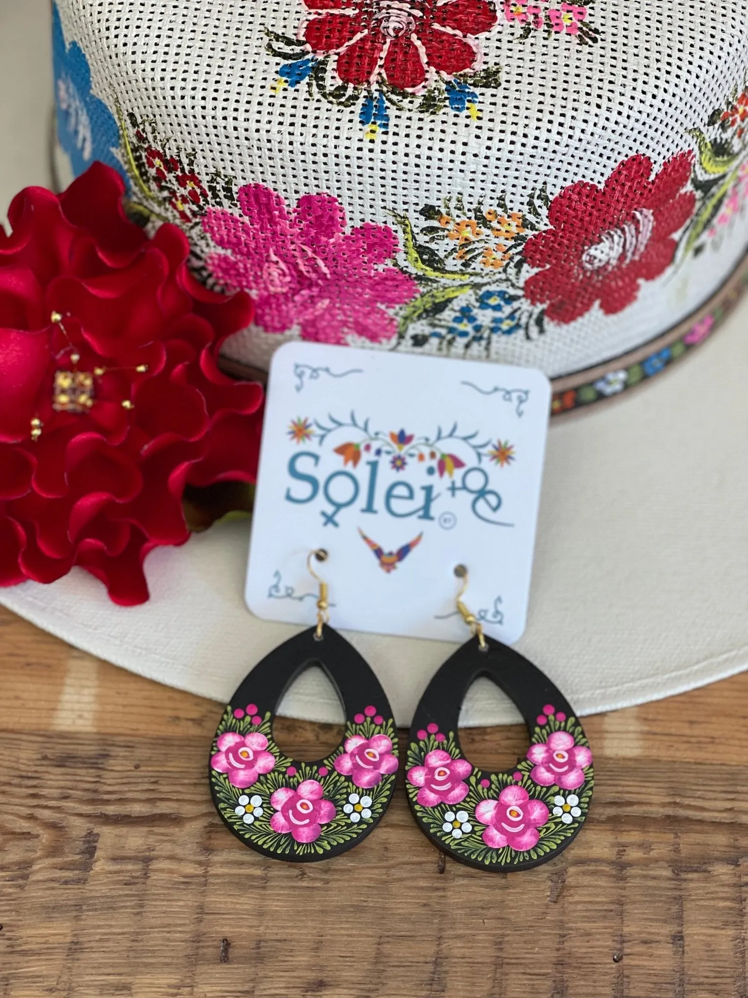 Arracada Floral Earrings