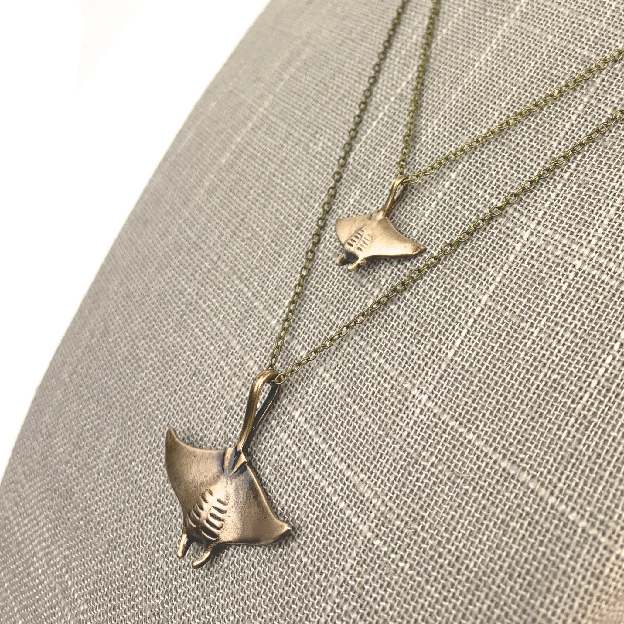 Boho Manta Ray Necklace for Women- Bronze Beachy Boho Necklace, Layered Manta Ray Necklace, Sea Life Gifts, Bronze Stingray, Brown Manta Ray Necklace