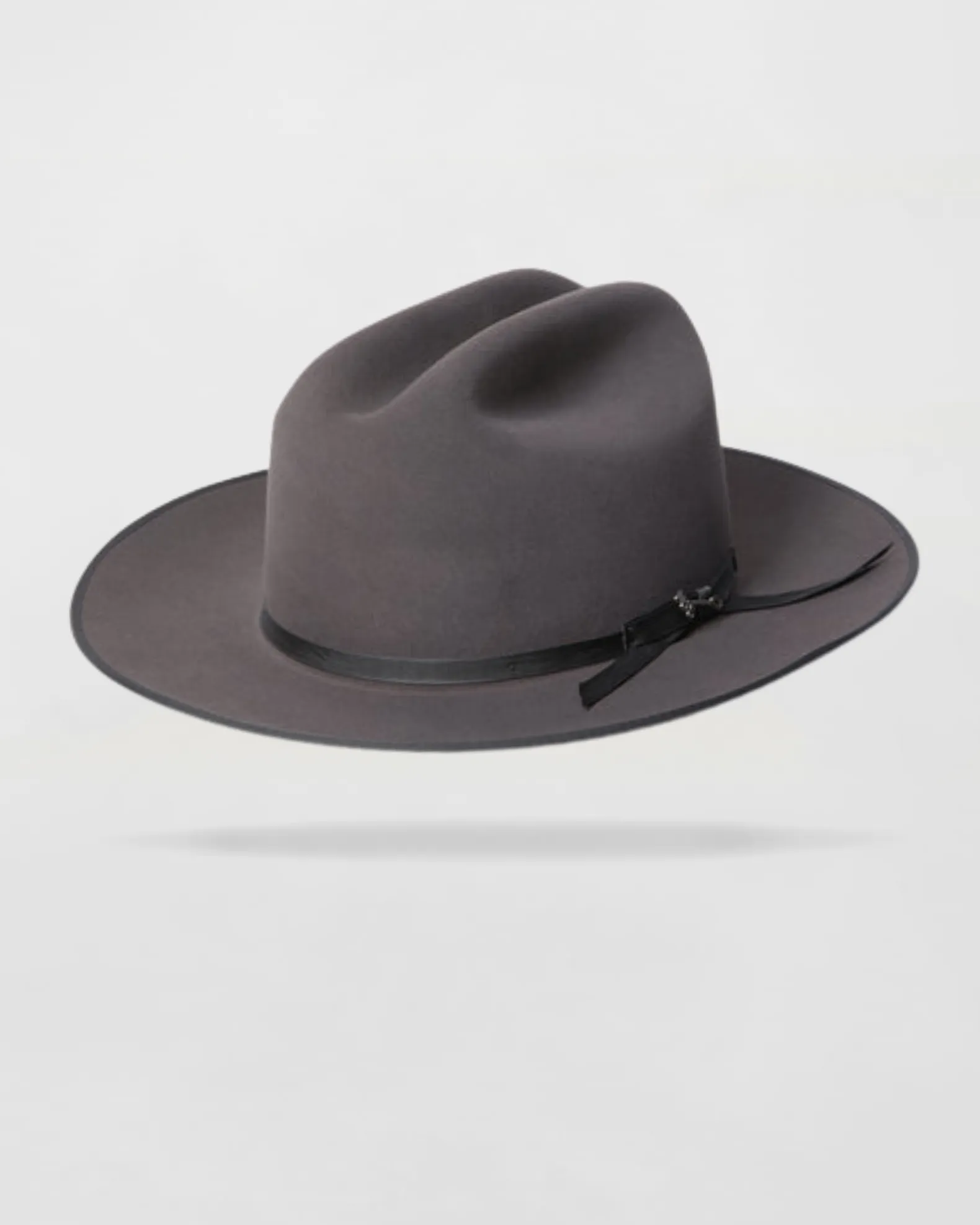 Classic Charm Felt Outdoor Hat in Black