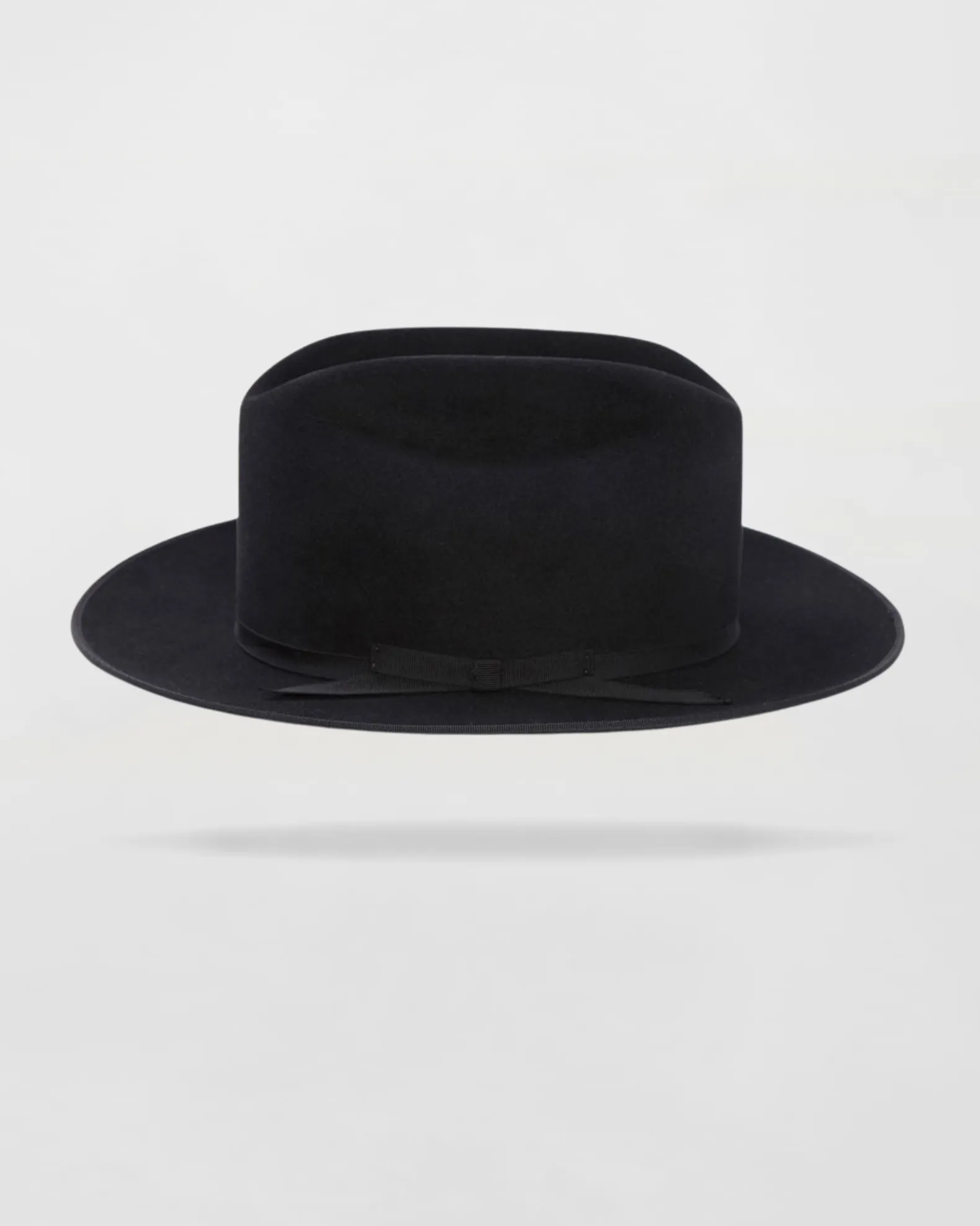 Classic Charm Felt Outdoor Hat in Black