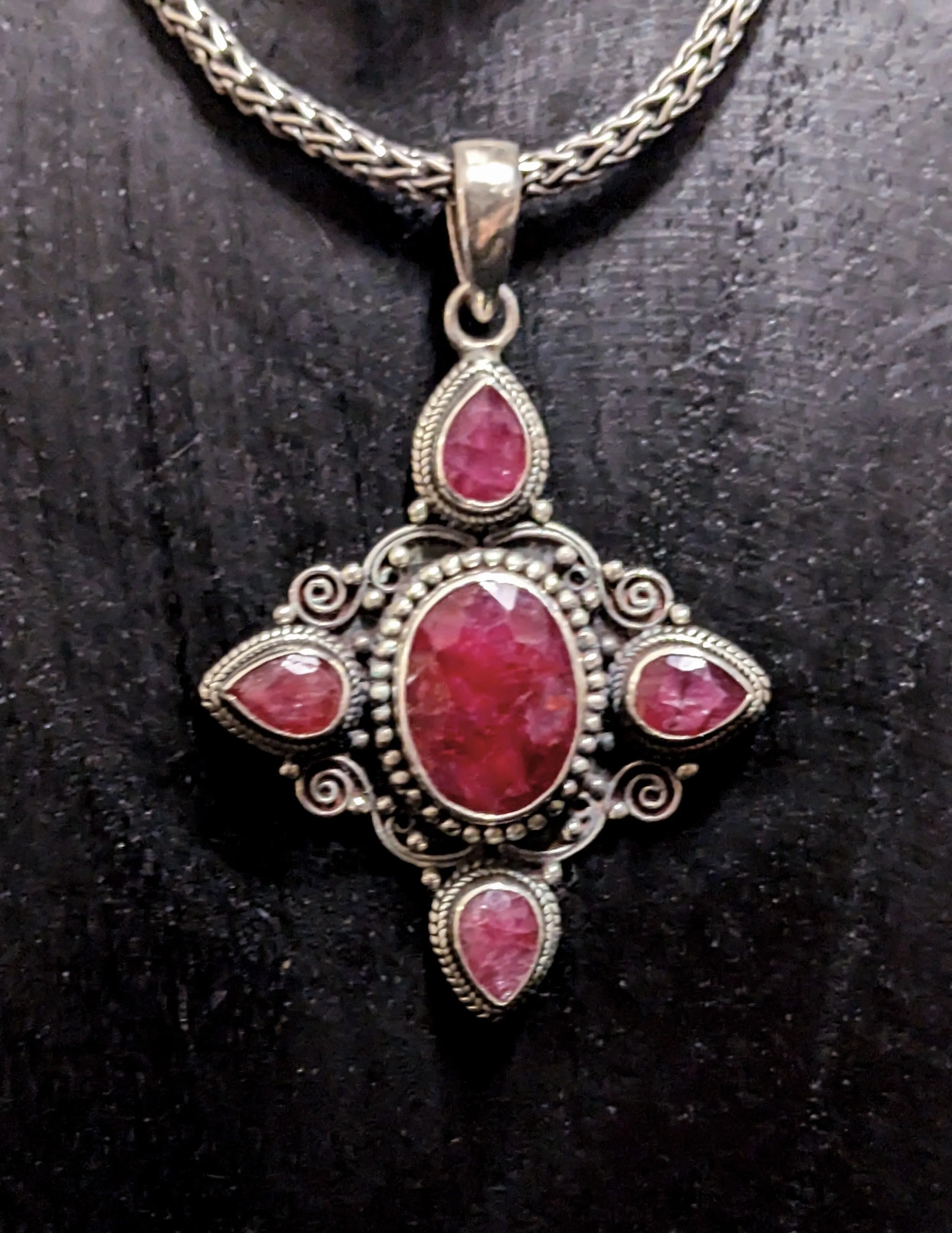 Elegantly Detailed Ruby Pendant