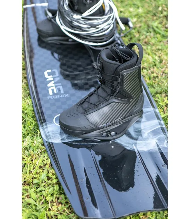 Ronix One Blackout Wakeboard Package with One Carbitex Boots (2024)