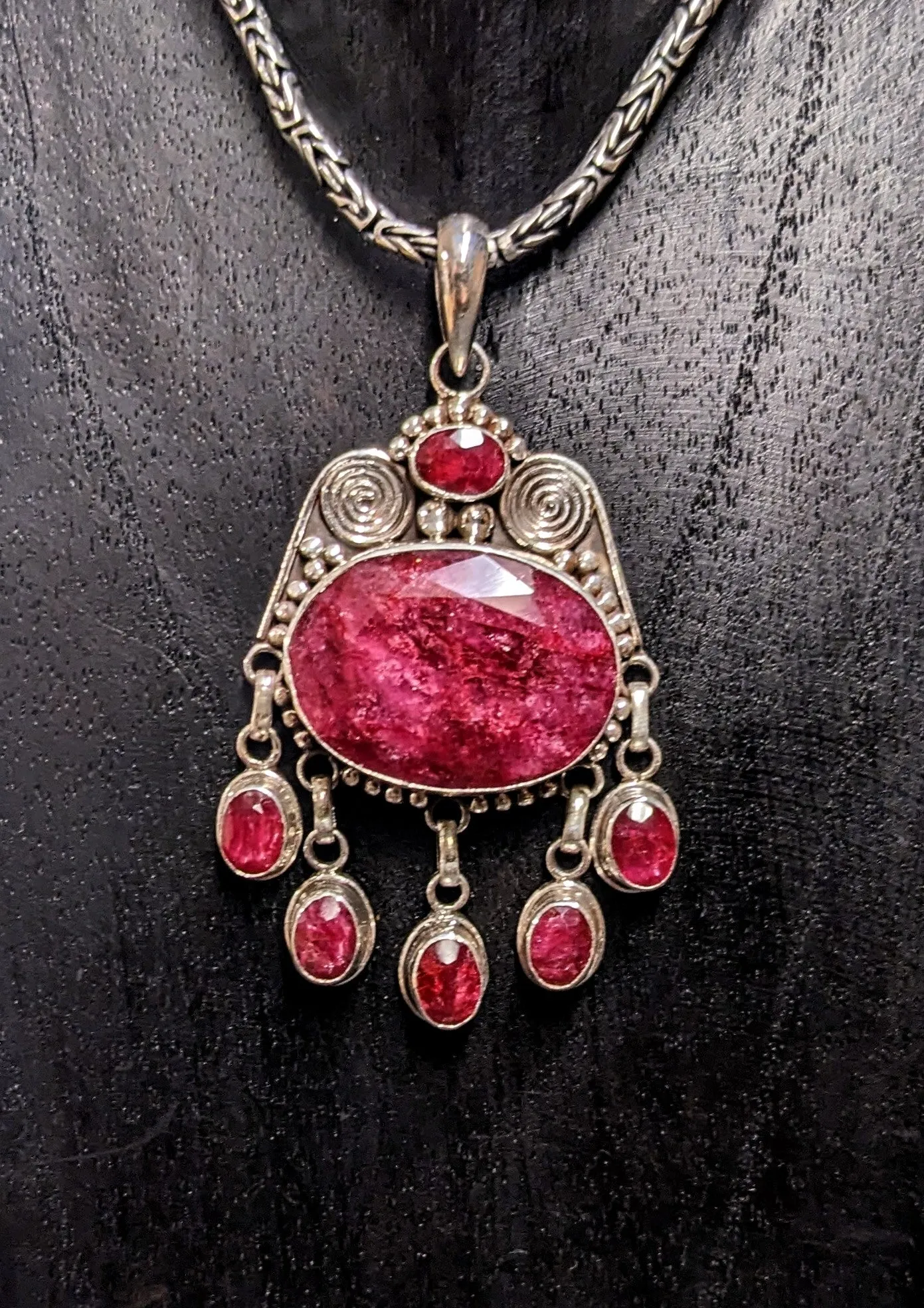 Strikingly Regal Ruby Pendant